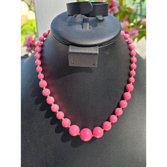 Marvella Vintage Pink Bead Graduated Necklace With Gold-Tone Spacers 18" - Picture 5 of 7